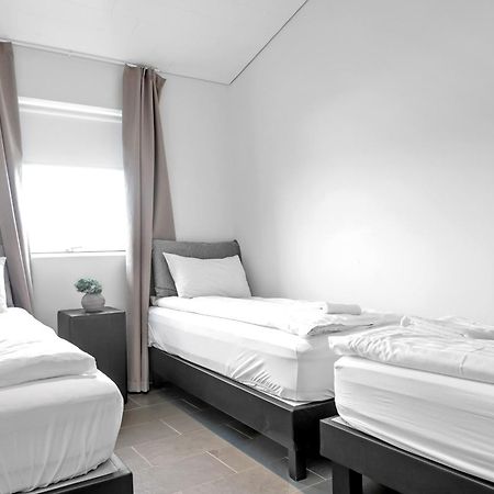 Luxury Villa With River View Laugaras 외부 사진