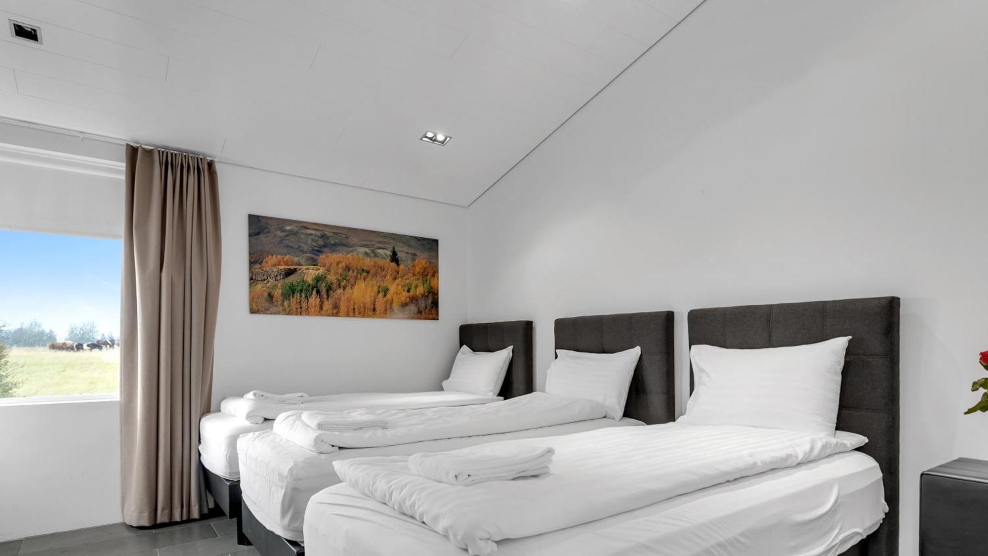 Luxury Villa With River View Laugaras 외부 사진