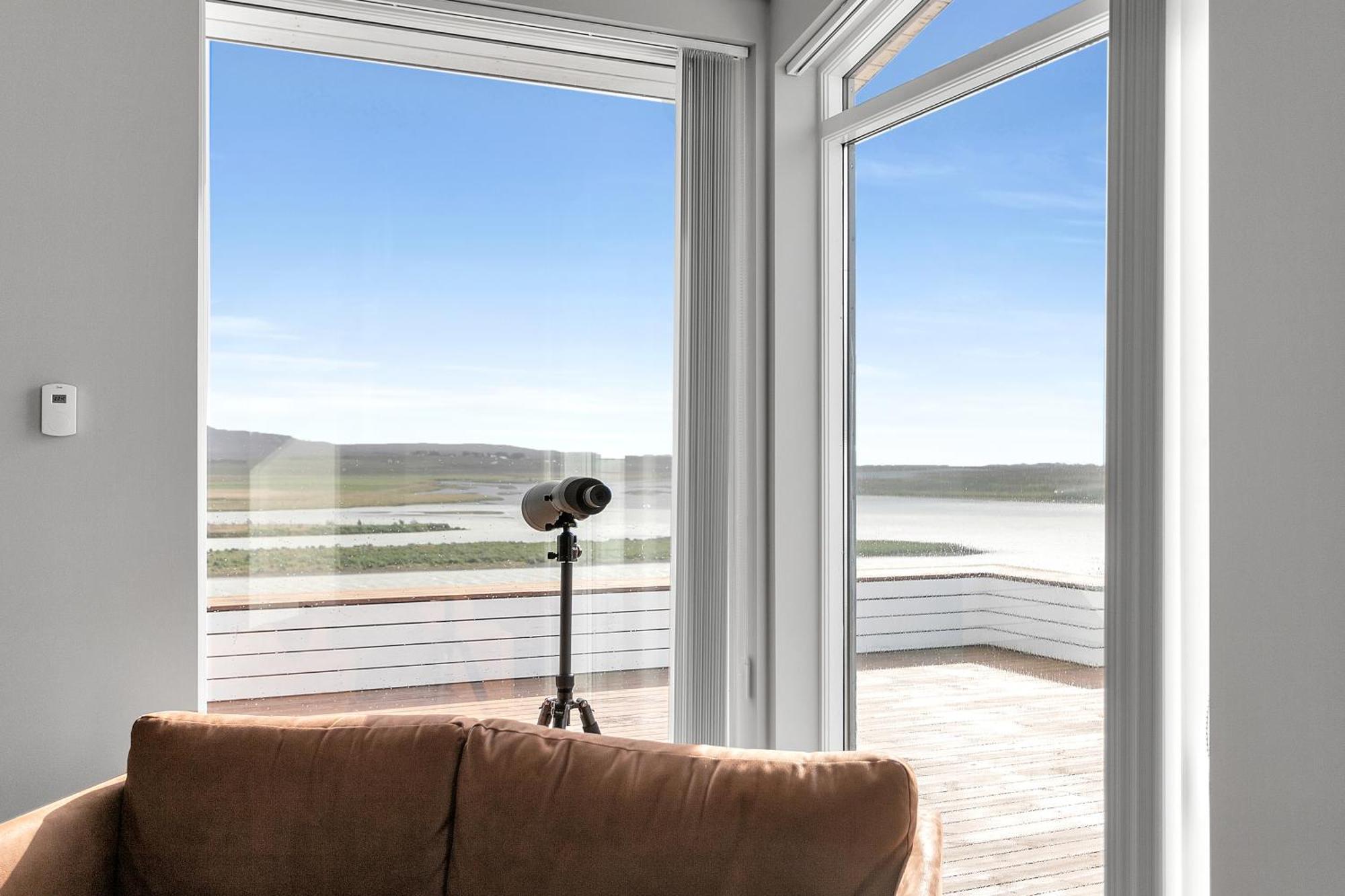 Luxury Villa With River View Laugaras 외부 사진